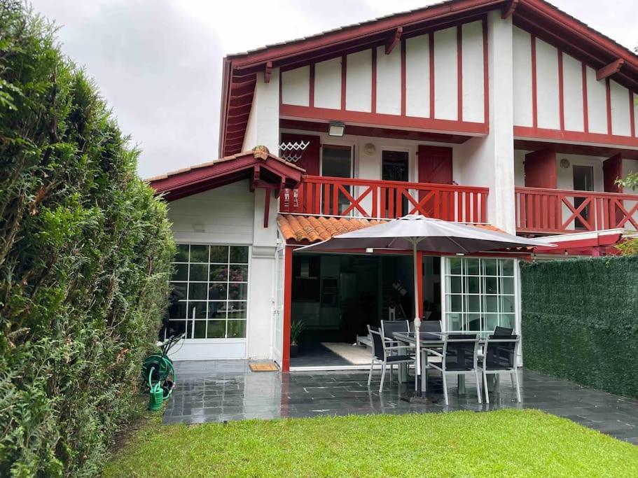 Casa Romantica En Hendaya Villa ภายนอก รูปภาพ